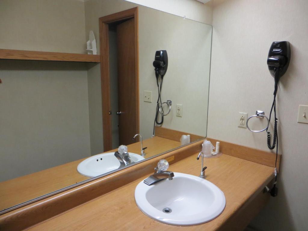 Homestyle Inn And Suites Springfield Room photo